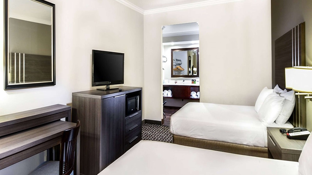 Photo of Bedroom in Commerce