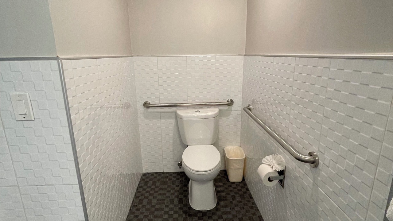 Photo of Bathroom in Munras Avenue