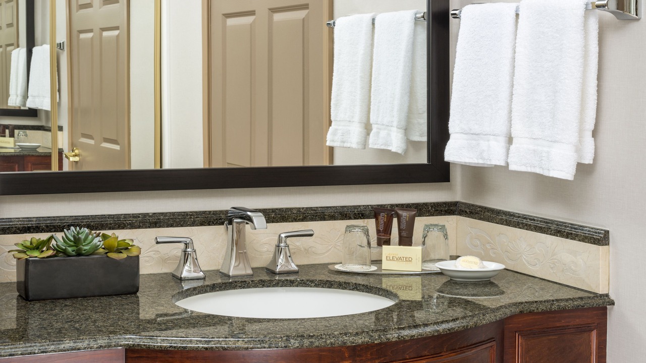 Photo of Kitchen in Platinum Triangle