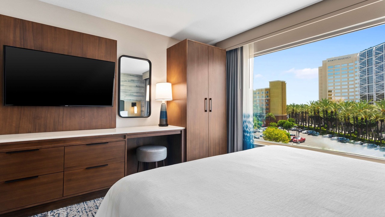 Photo of Bedroom in Anaheim Resort