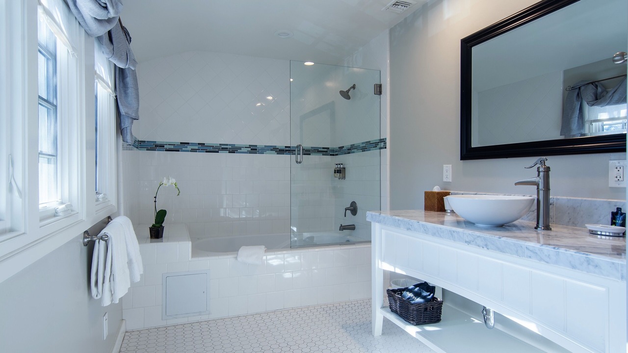 Photo of Bathroom in Santa Monica Canyon