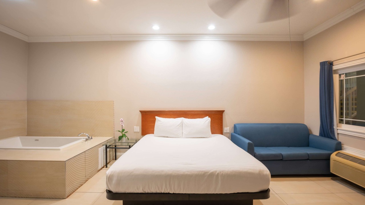 Photo of Bedroom in South Redondo