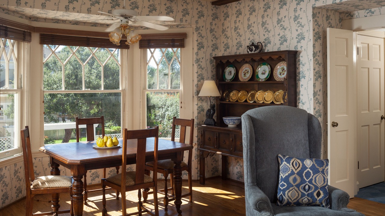 Photo of Livingroom in Oak Park