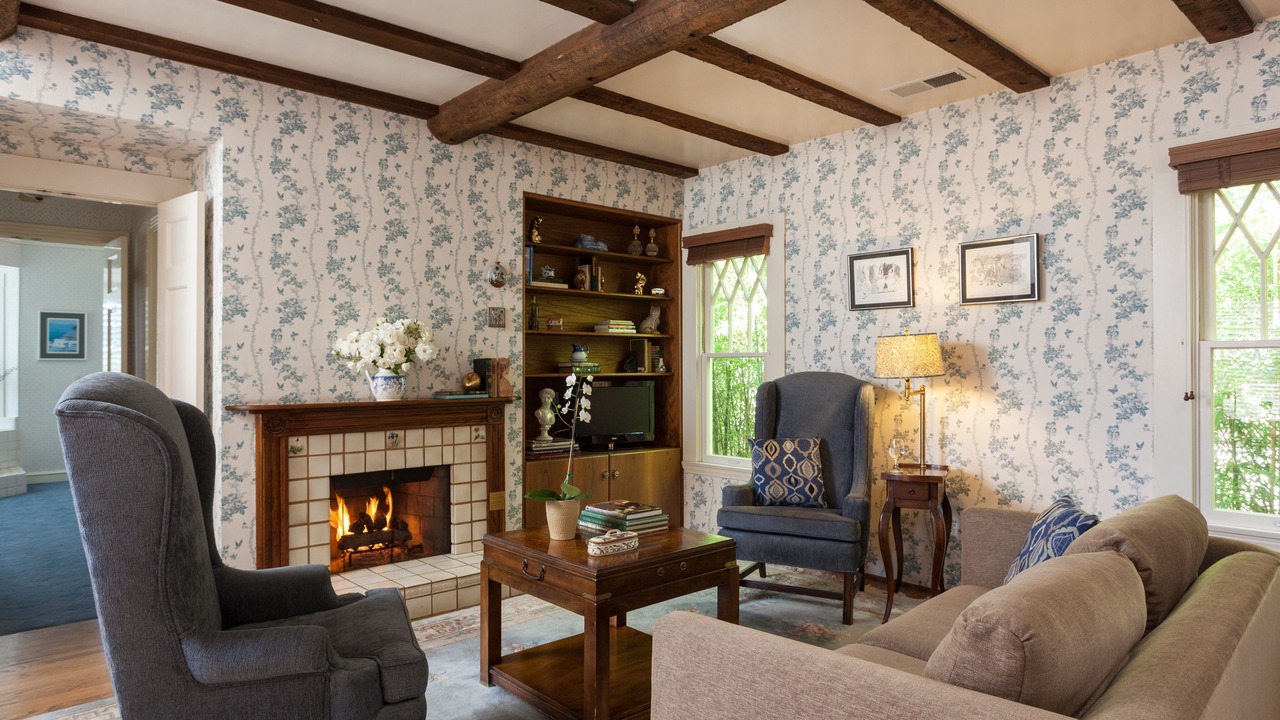 Photo of Livingroom in Oak Park