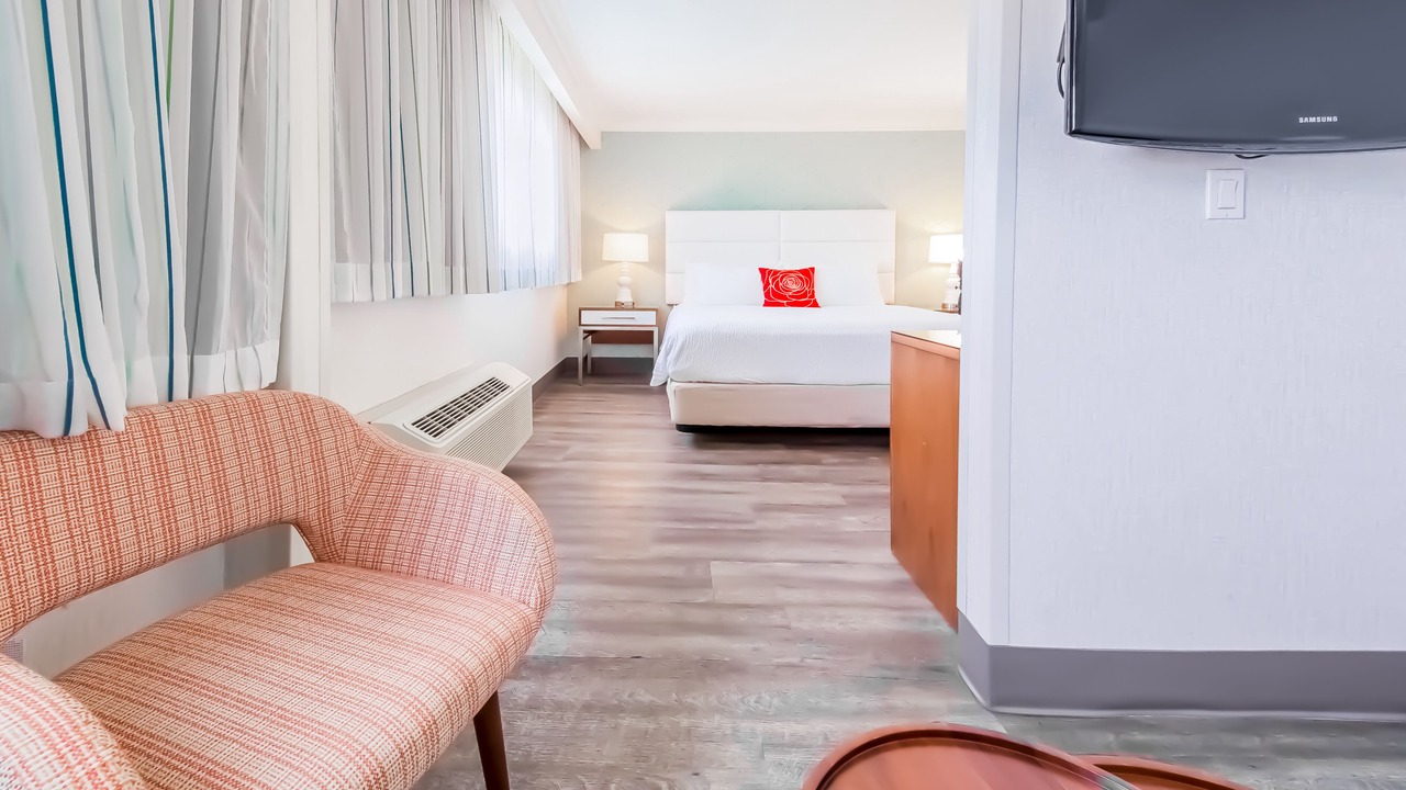 Photo of Bedroom in Pasadena
