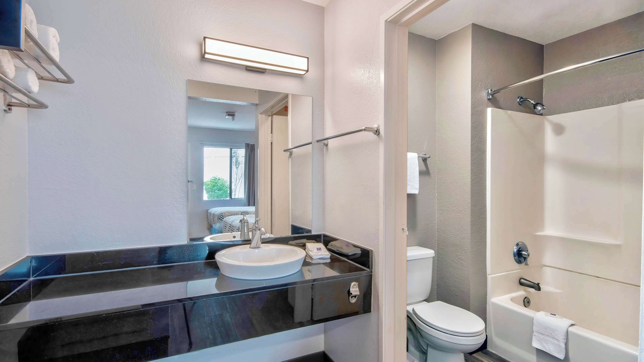 Photo of Bathroom in Marina