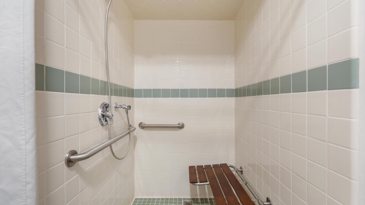 Photo of Bathroom in Palmdale