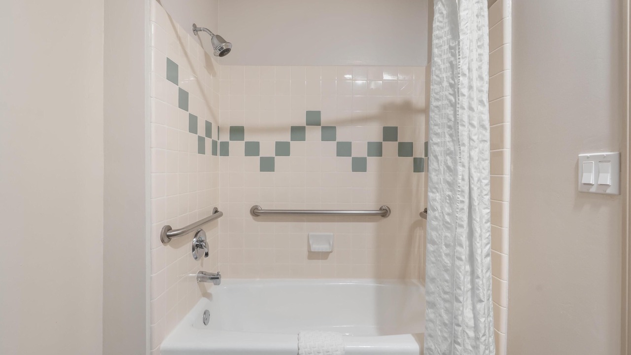 Photo of Bathroom in Palmdale