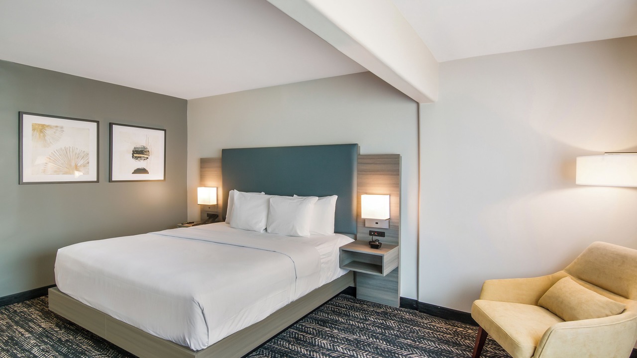 Photo of Bedroom in Bakersfield
