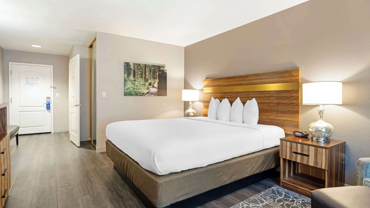 Photo of Bedroom in Altaville