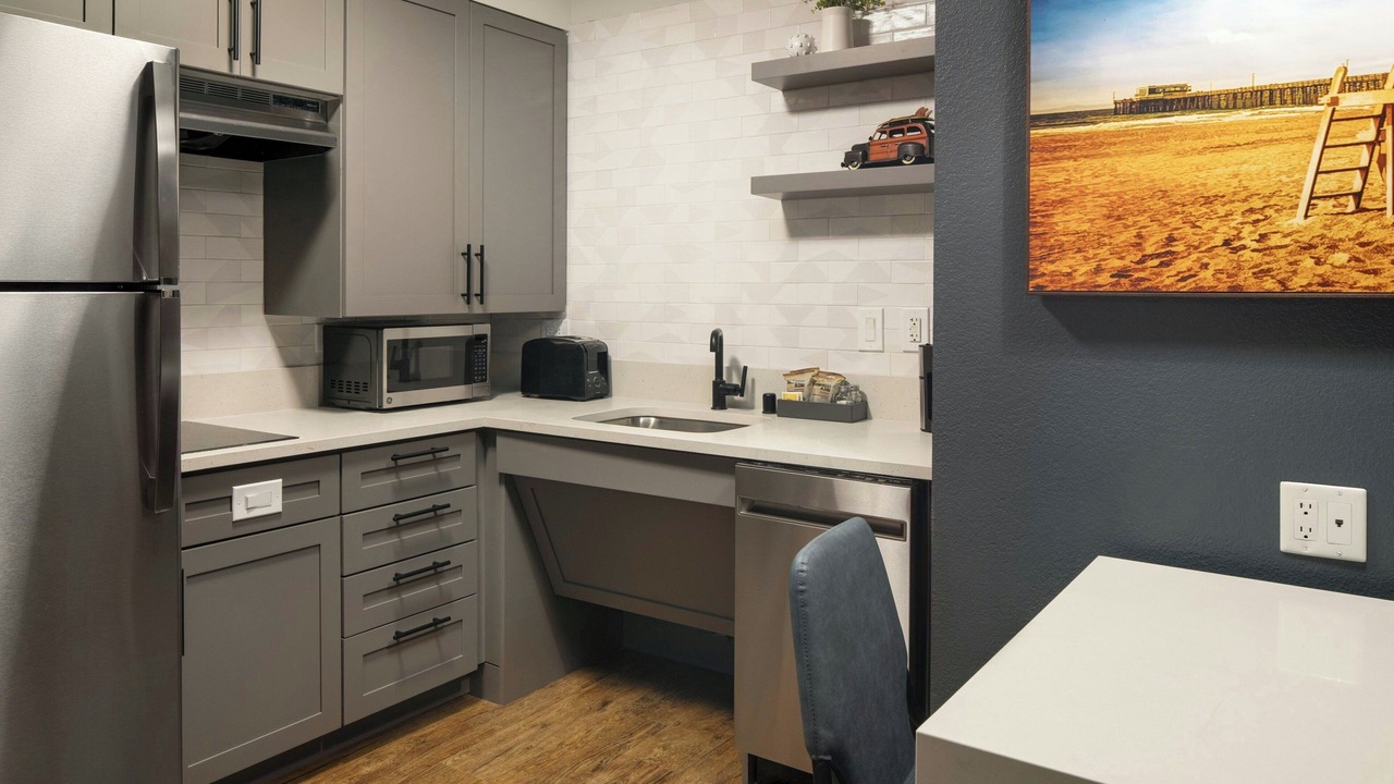 Photo of Kitchen in Irvine Business Complex