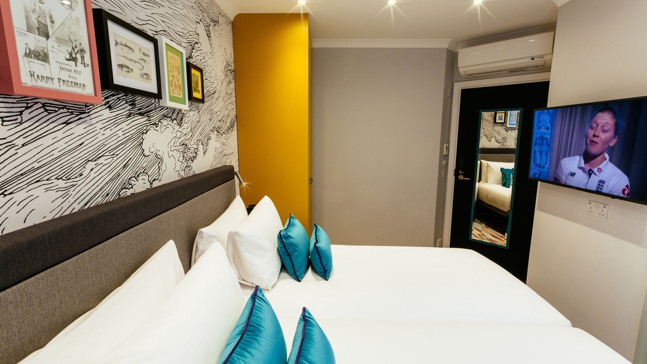 Photo of Bedroom in Earl's Court
