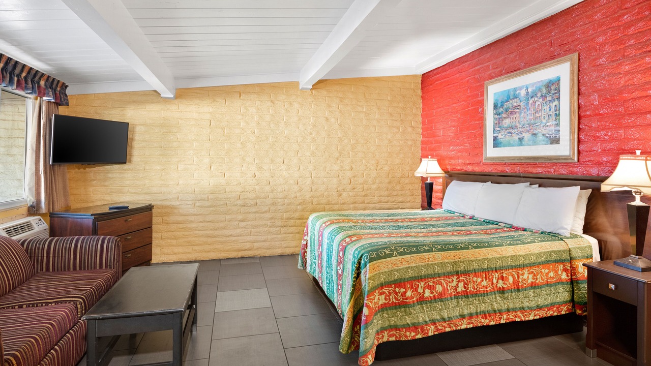 Photo of Bedroom in Fallbrook