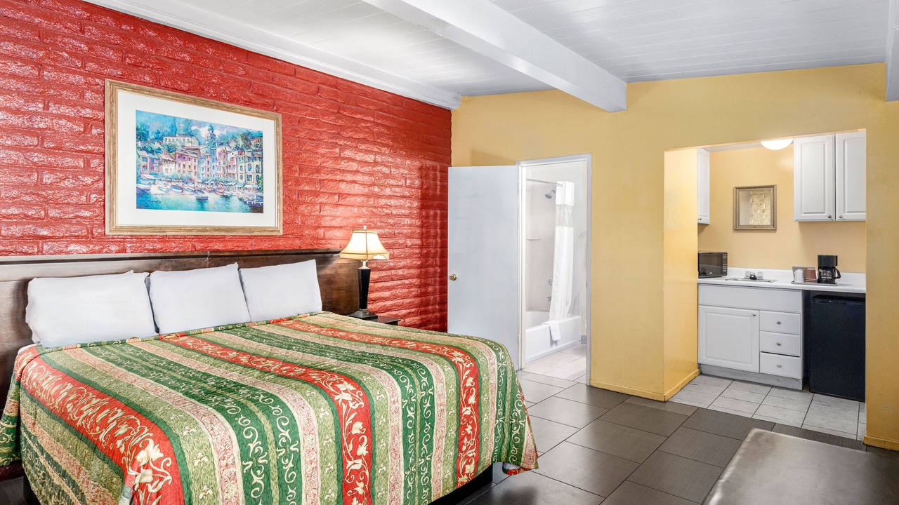 Photo of Bedroom in Fallbrook
