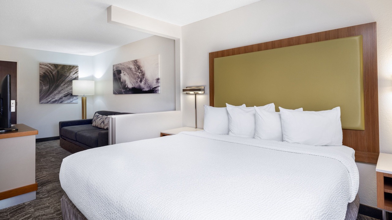 Photo of Bedroom in Arcadia