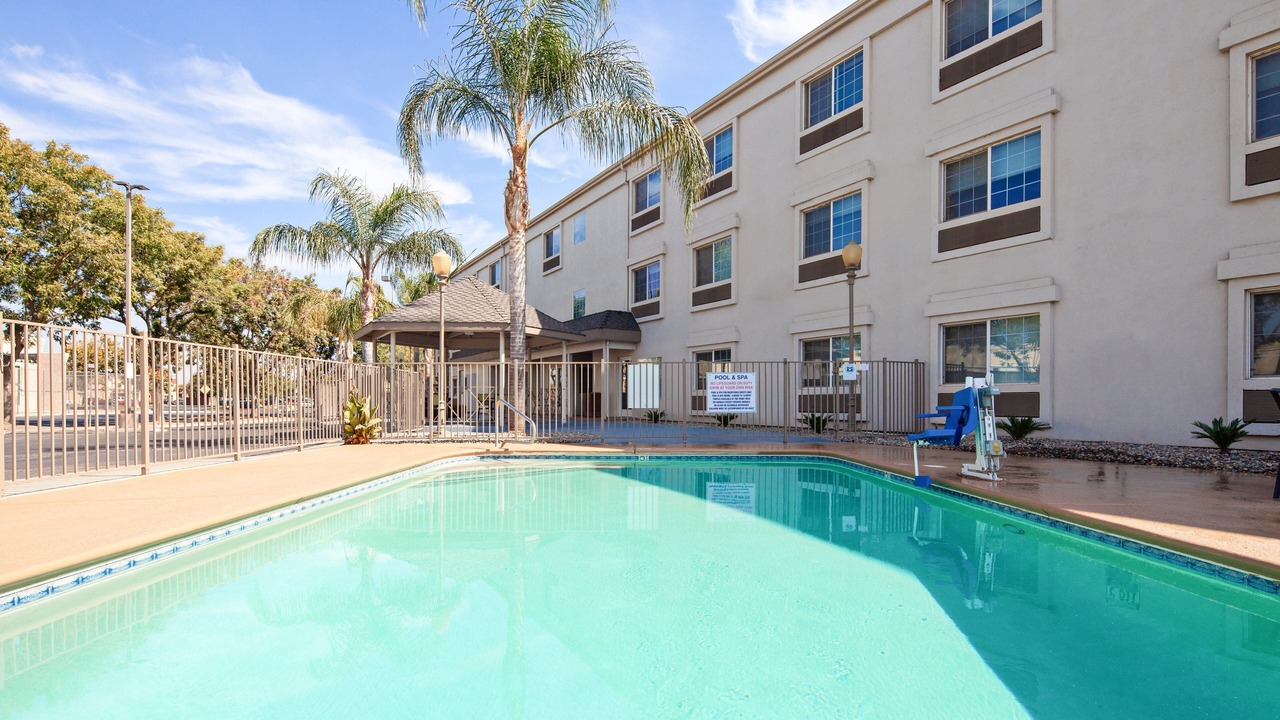 Photo of Outdoor in Tulare