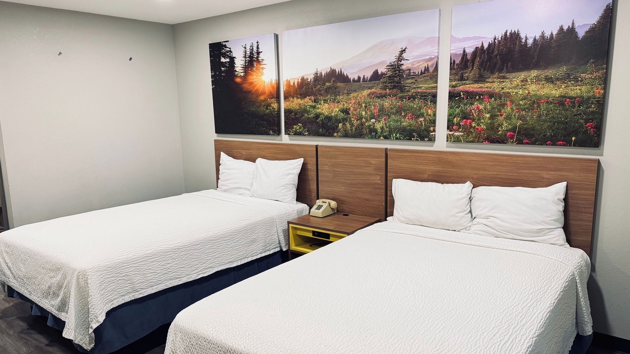 Photo of Bedroom in Barstow