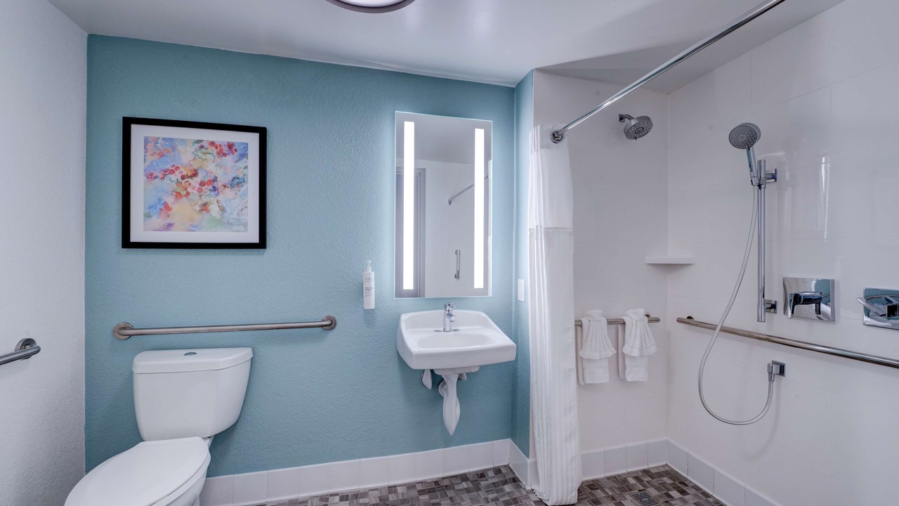 Photo of Bathroom in Anaheim Resort