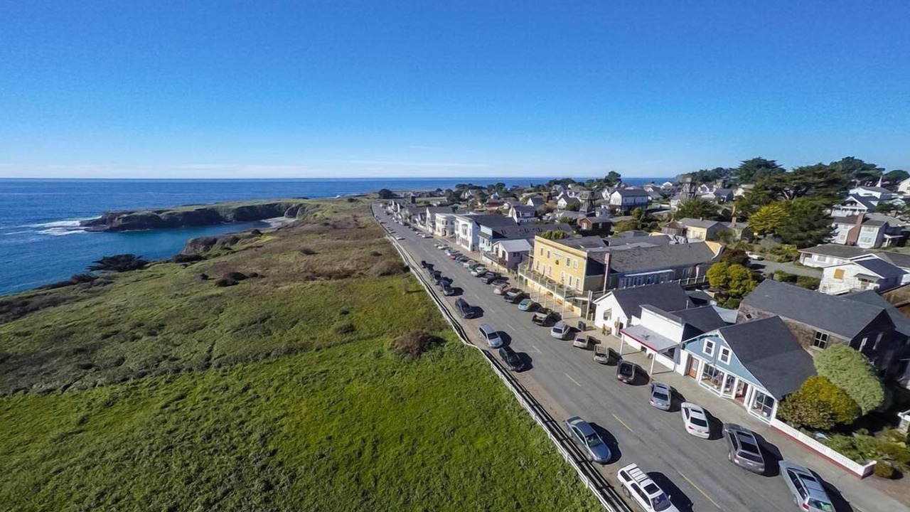 Photo of Others in Mendocino