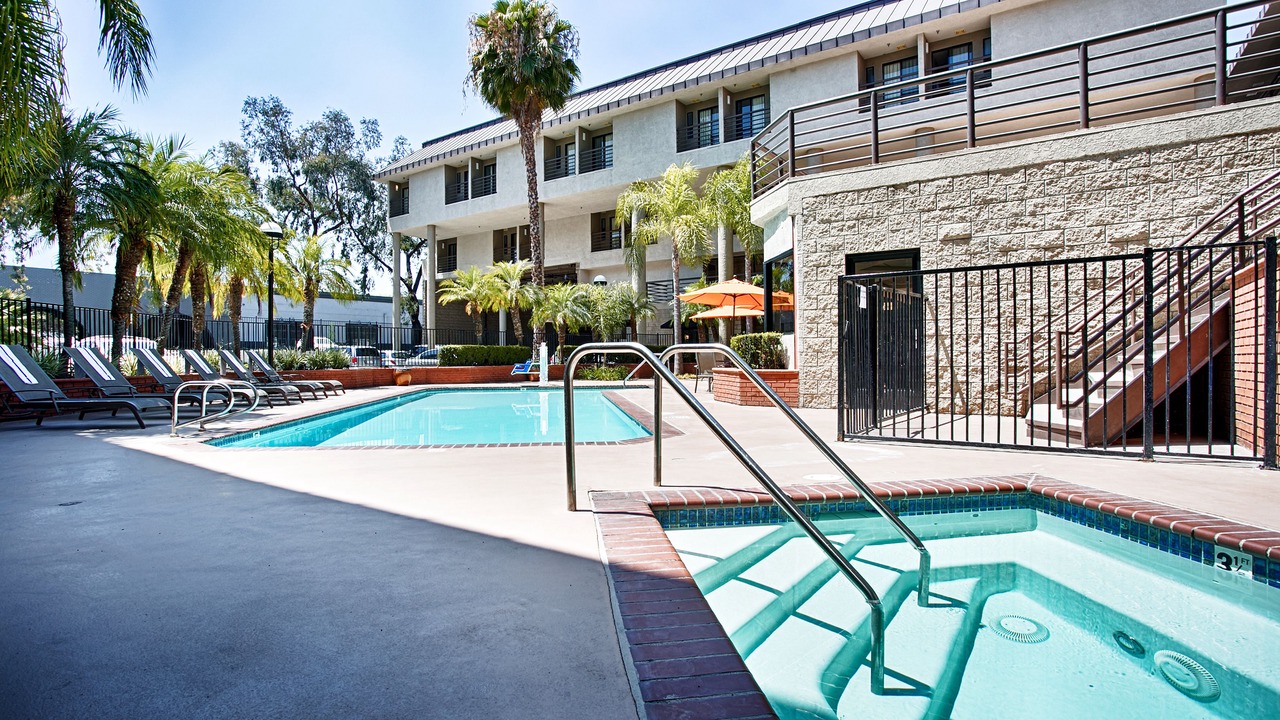 Photo of Patio Balcony in Lake Forest
