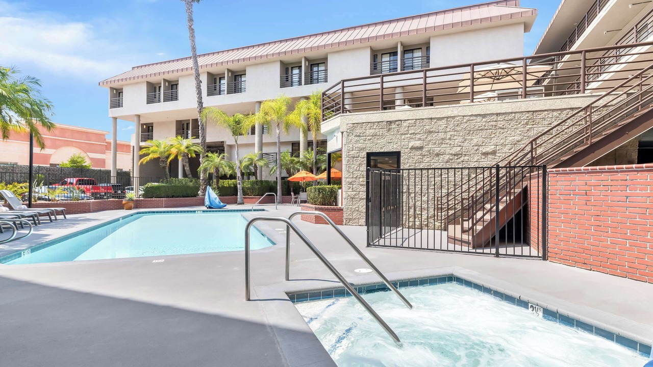 Photo of Outdoor in Lake Forest