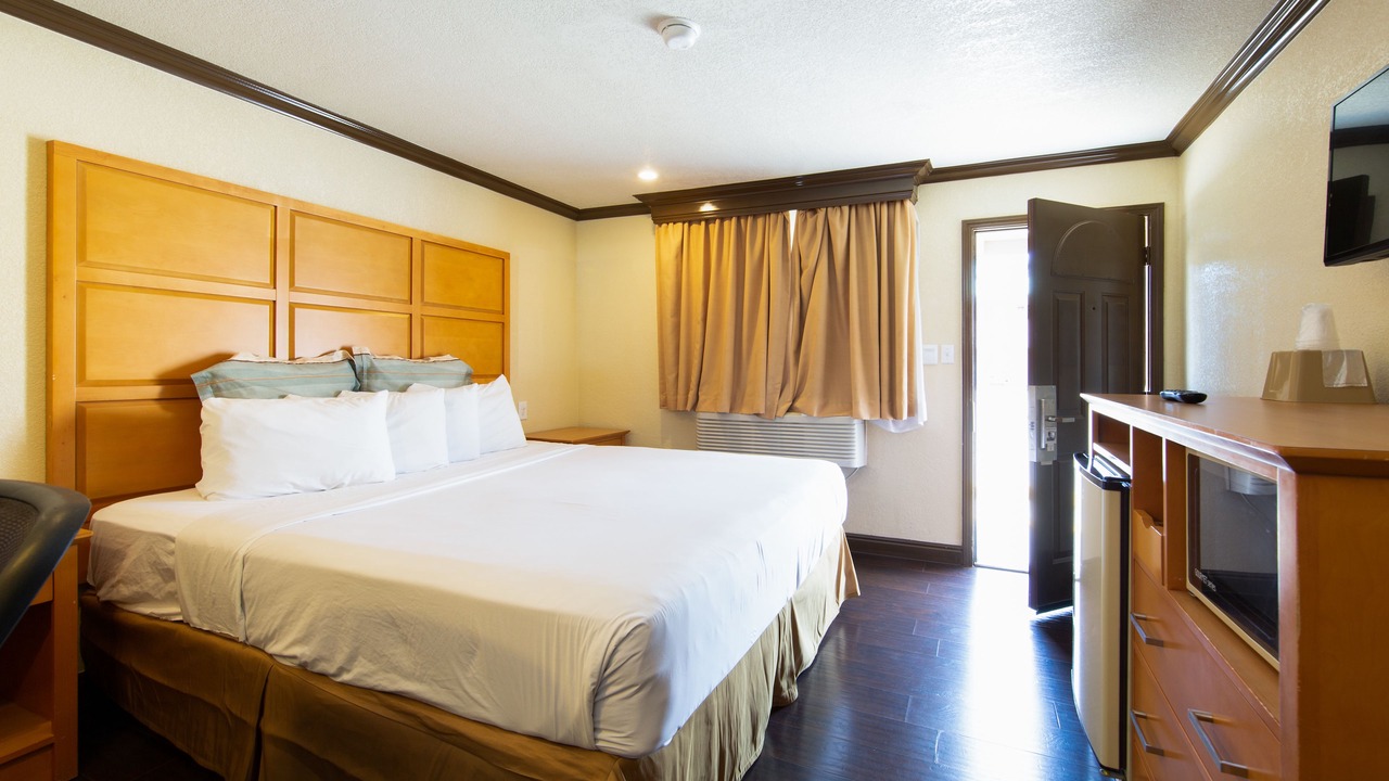 Photo of Bedroom in Merced