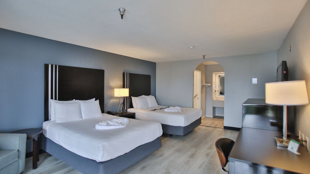 Photo of Bedroom in Garfield