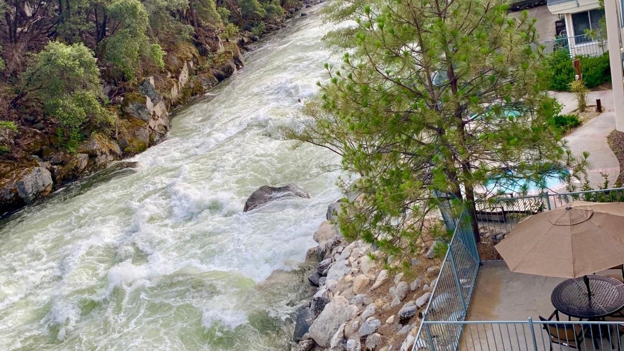 Photo of Outdoor in El Portal