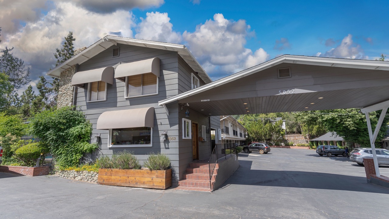 Photo of Outdoor in Mariposa