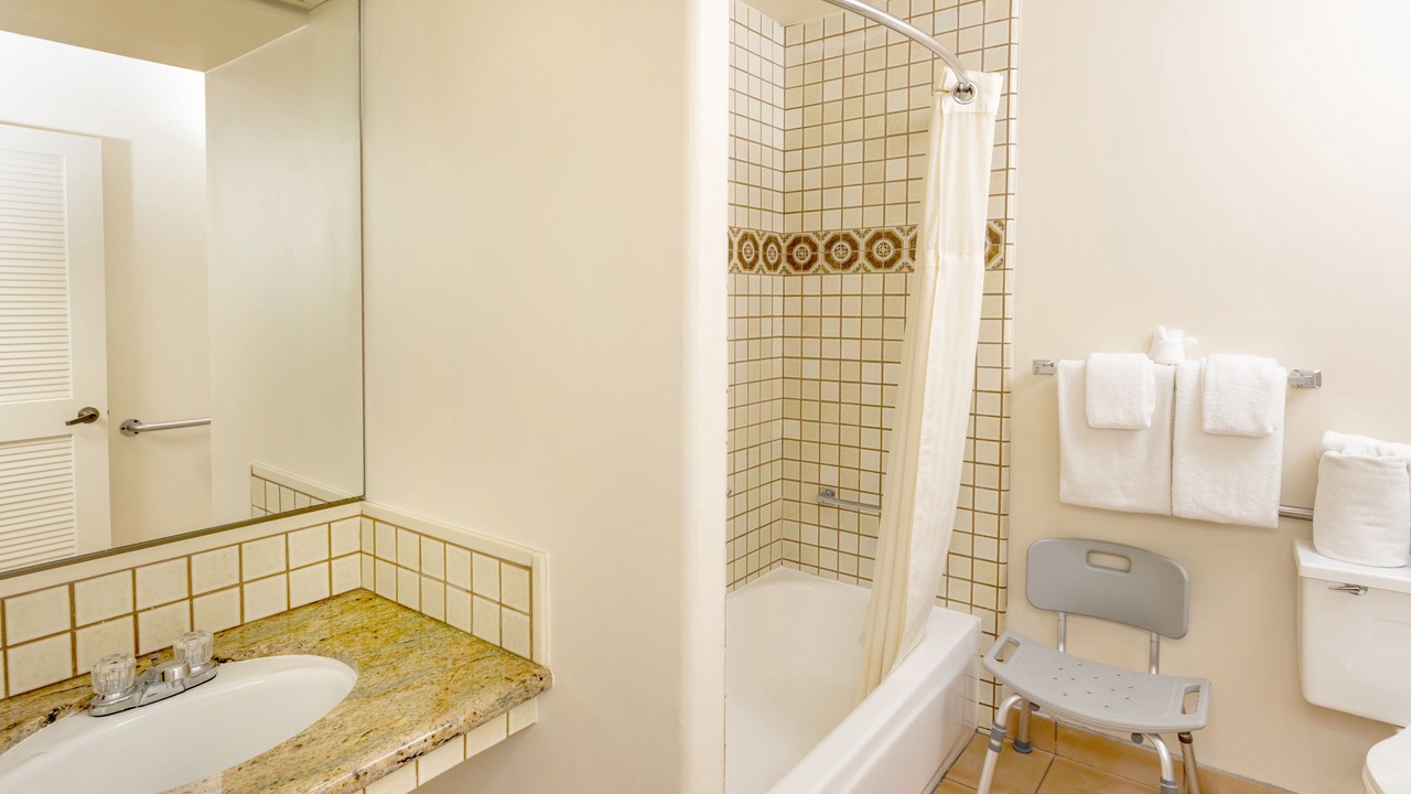 Photo of Bathroom in Downtown Ventura