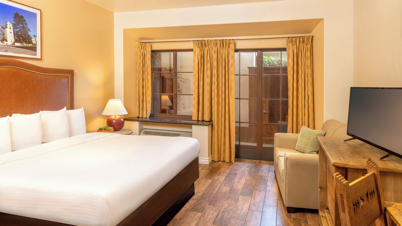 Photo of Bedroom in Downtown Ventura