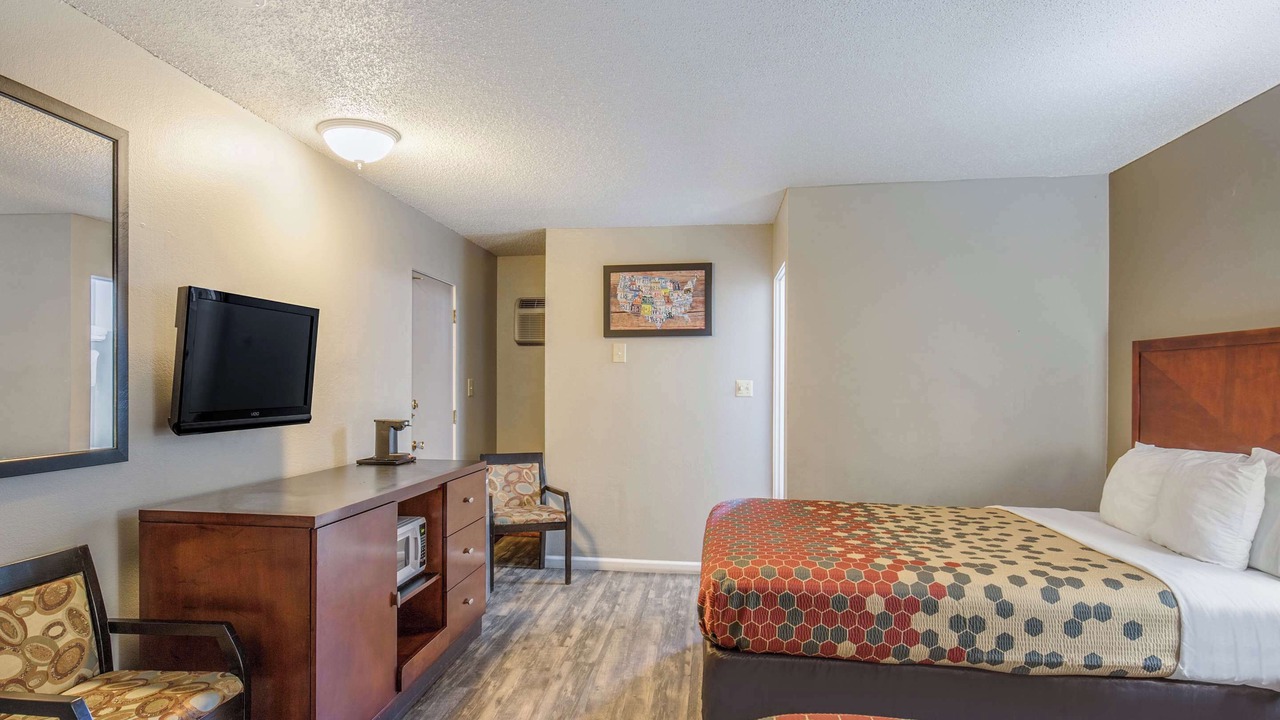 Photo of Bedroom in Yreka