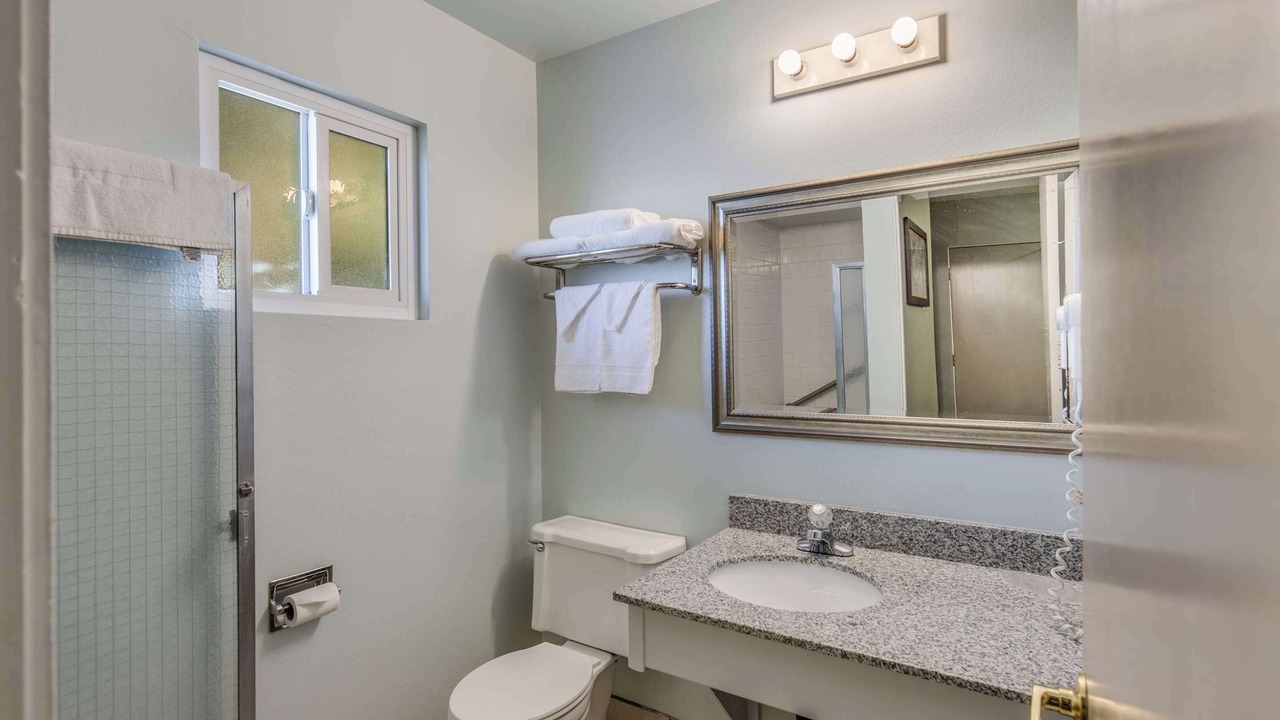Photo of Bedroom in Yreka