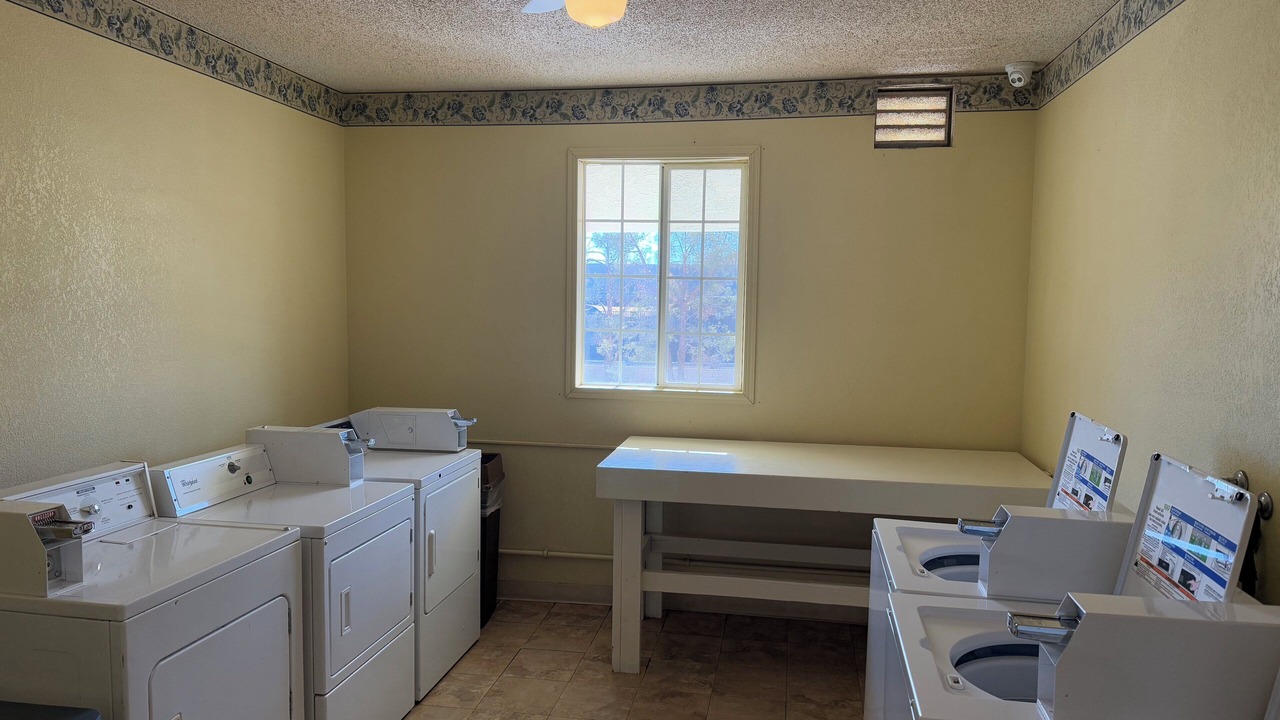 Photo of Bedroom in Ridgecrest