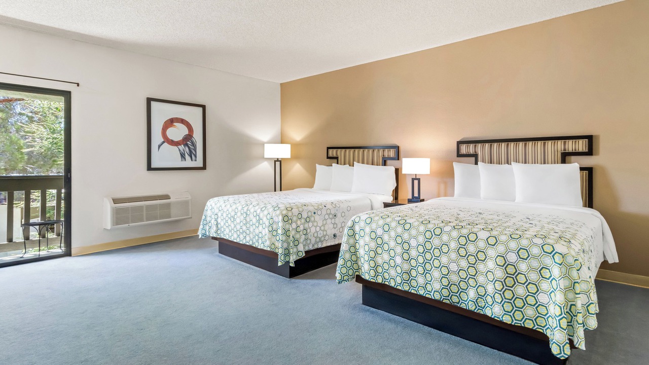 Photo of Bedroom in Ridgecrest