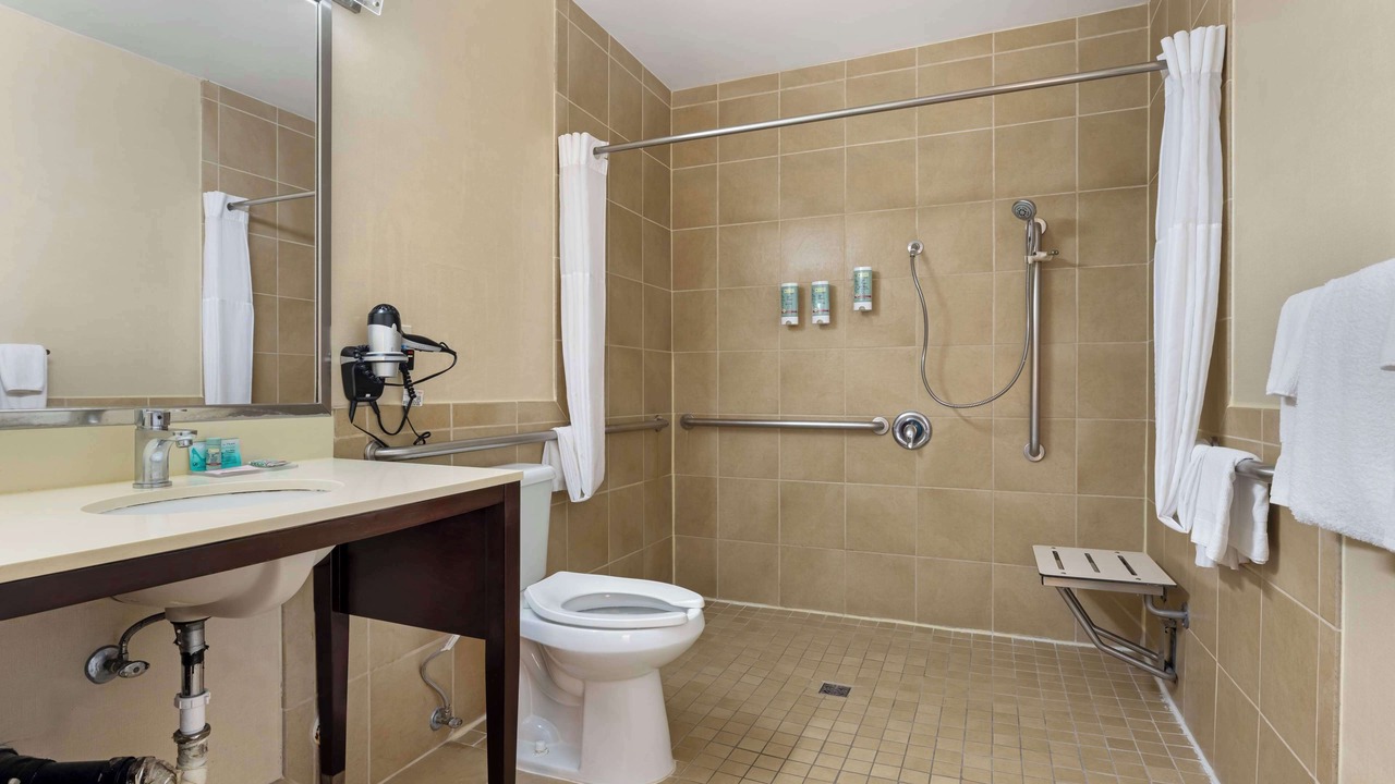 Photo of Bathroom in West Los Angeles