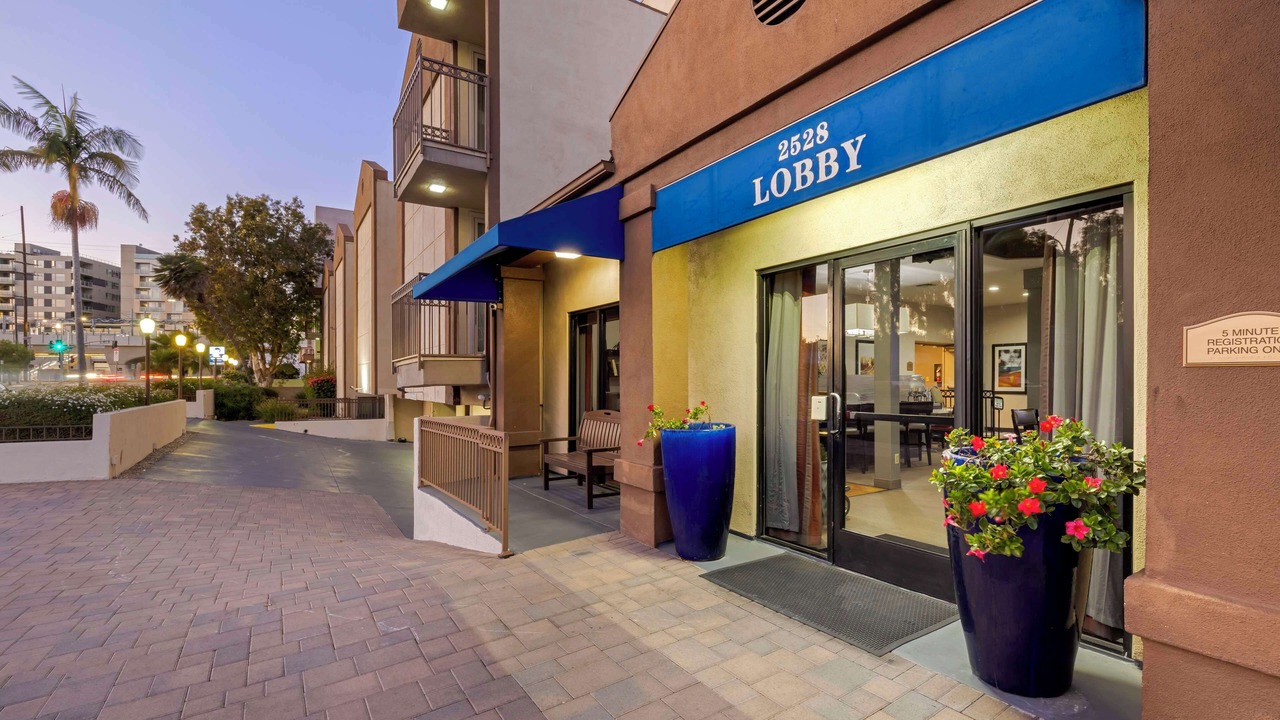 Photo of Outdoor in West Los Angeles