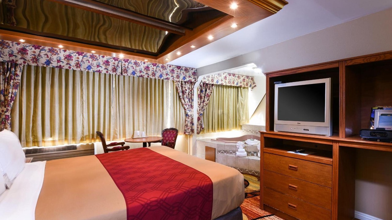 Photo of Bedroom in Alamitos Beach