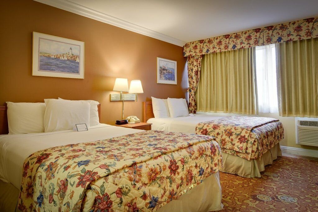 Photo of Bedroom in Alamitos Beach