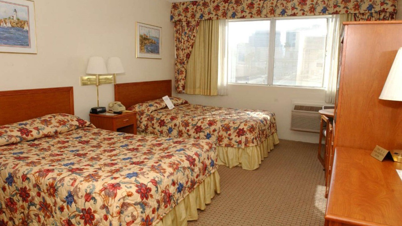 Photo of Bedroom in Alamitos Beach