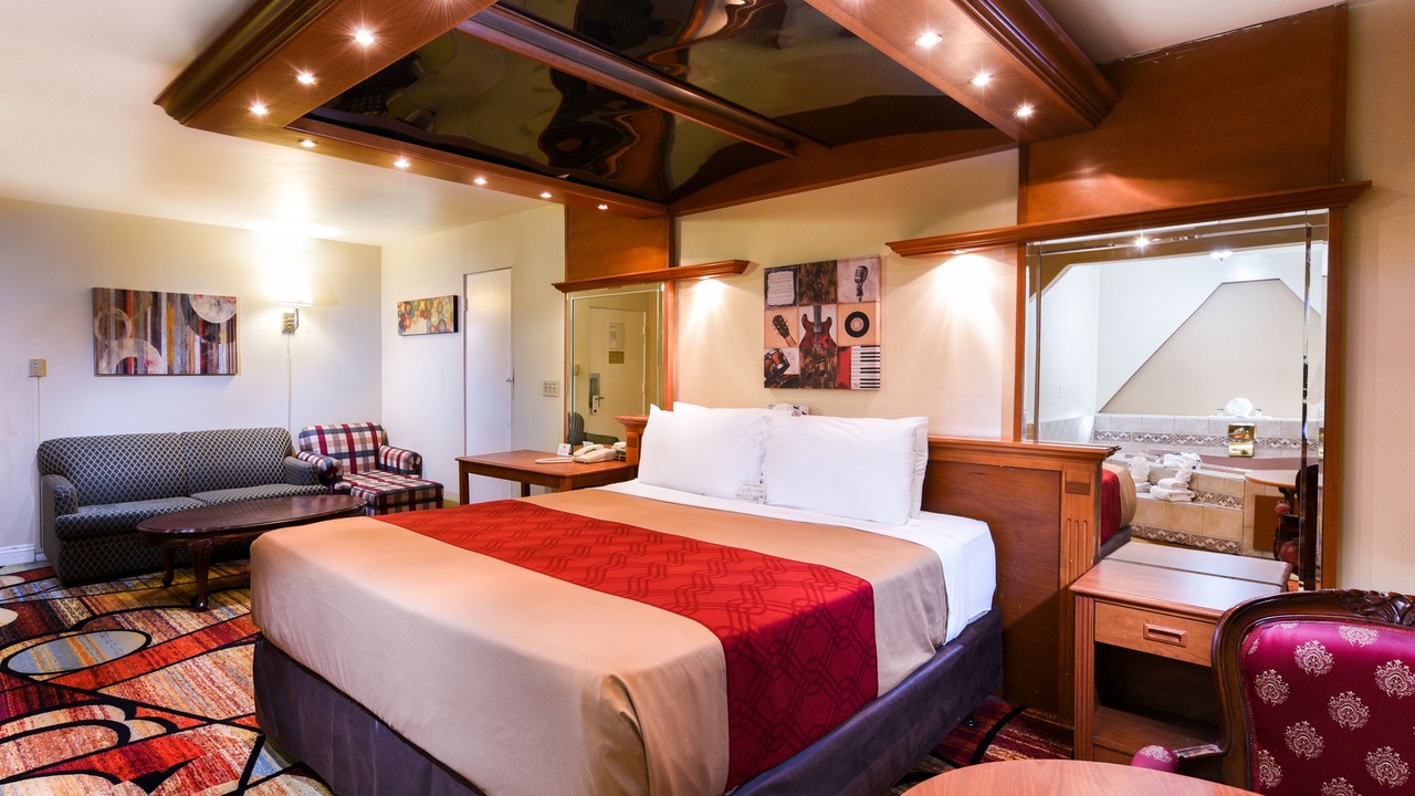 Photo of Bedroom in Alamitos Beach
