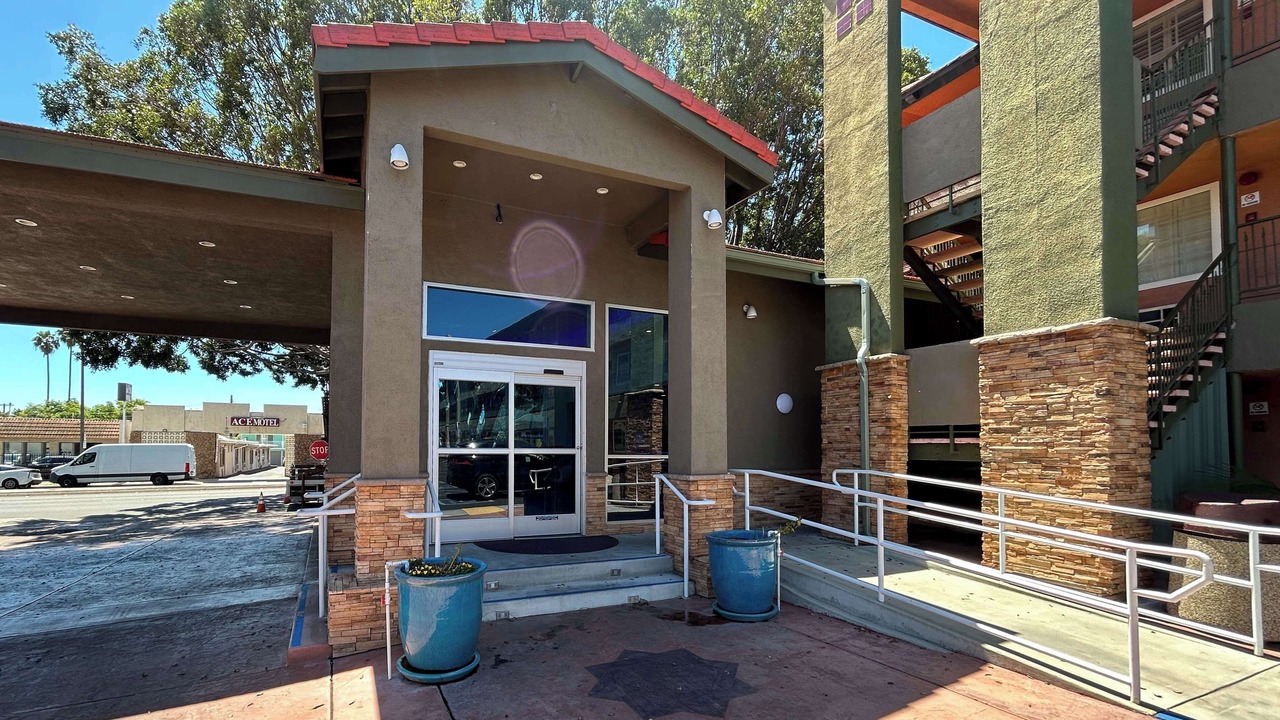 Photo of Outdoor in Lamanda Park