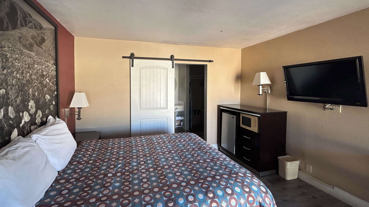 Photo of Bedroom in Lamanda Park