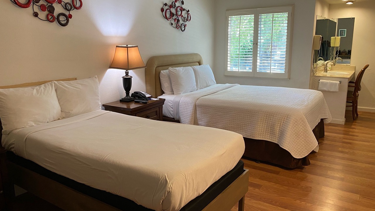Photo of Bedroom in Northeast Carmel