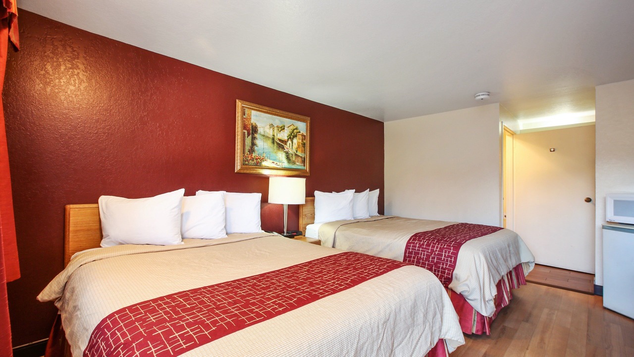 Photo of Bedroom in Lompoc