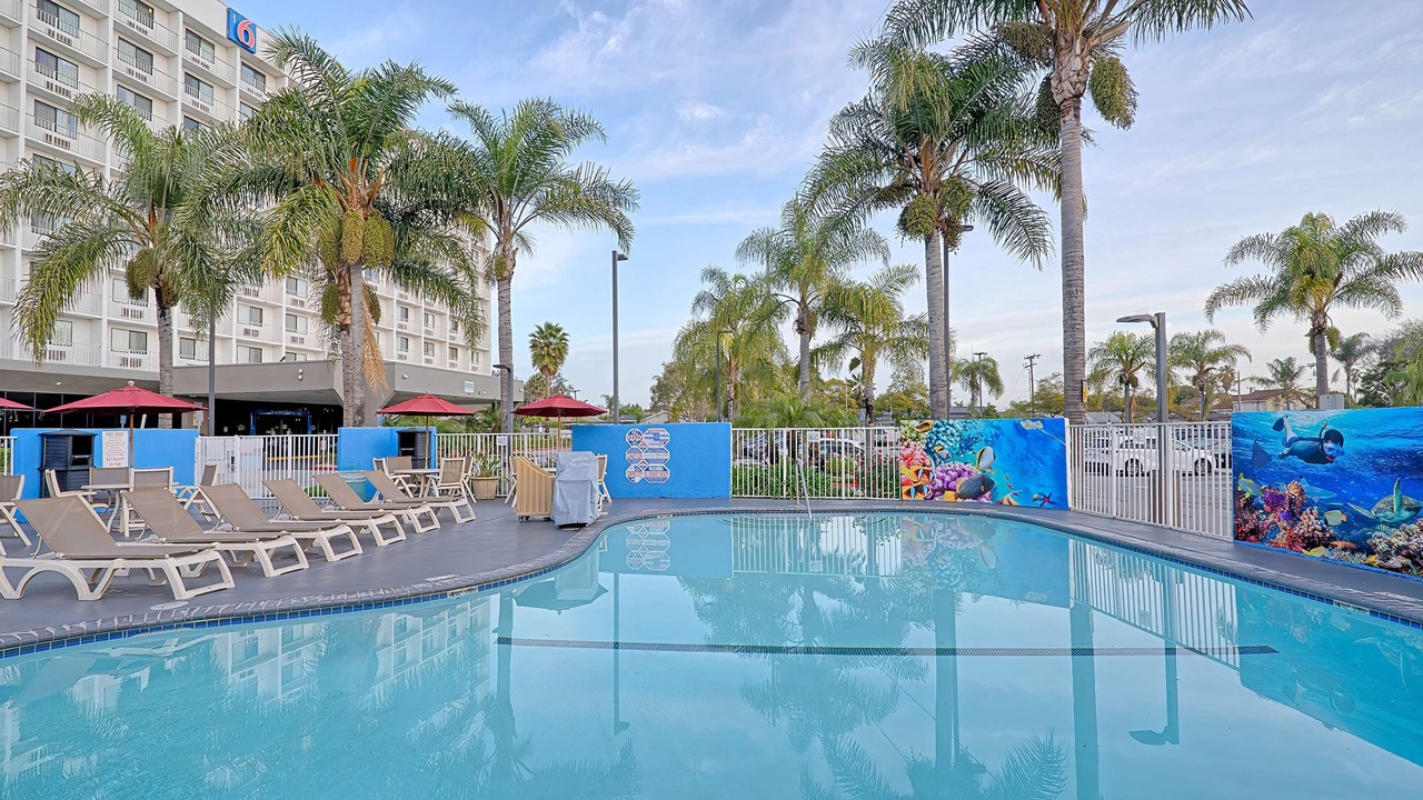 Photo of Outdoor in Inglewood