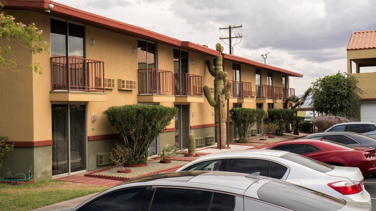 Photo of Others in Barstow