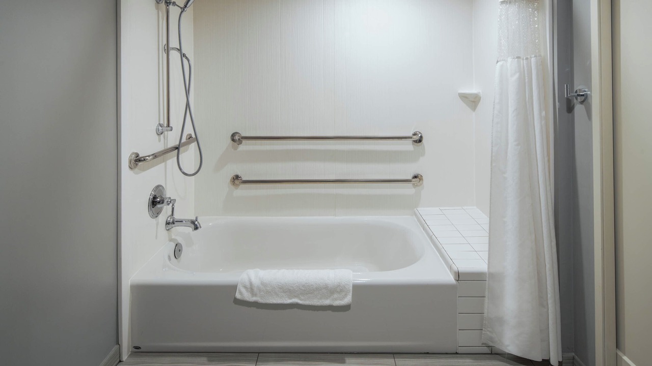 Photo of Bedroom in Burbank
