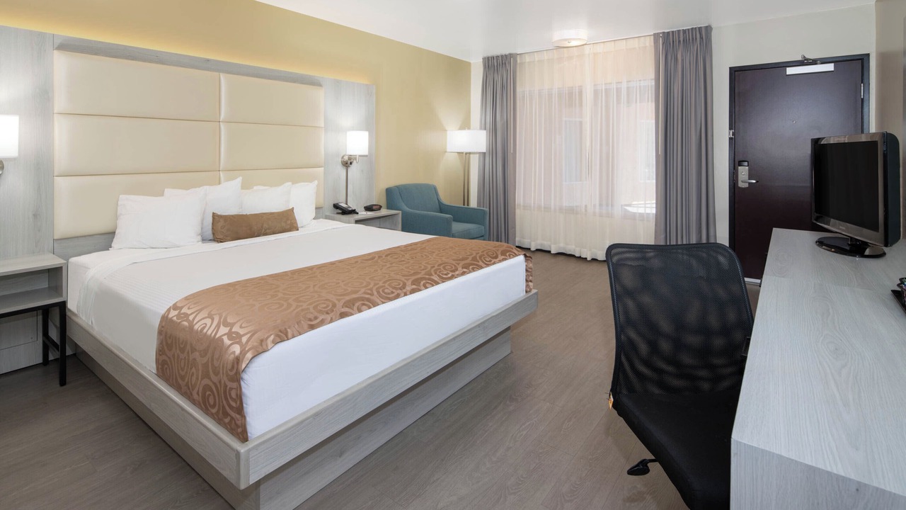 Photo of Bedroom in Burbank