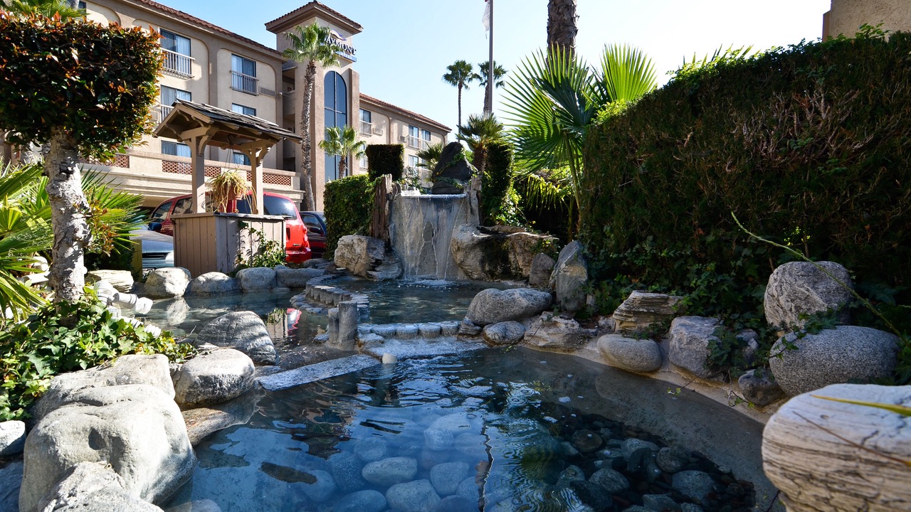 Photo of Outdoor in Lawndale